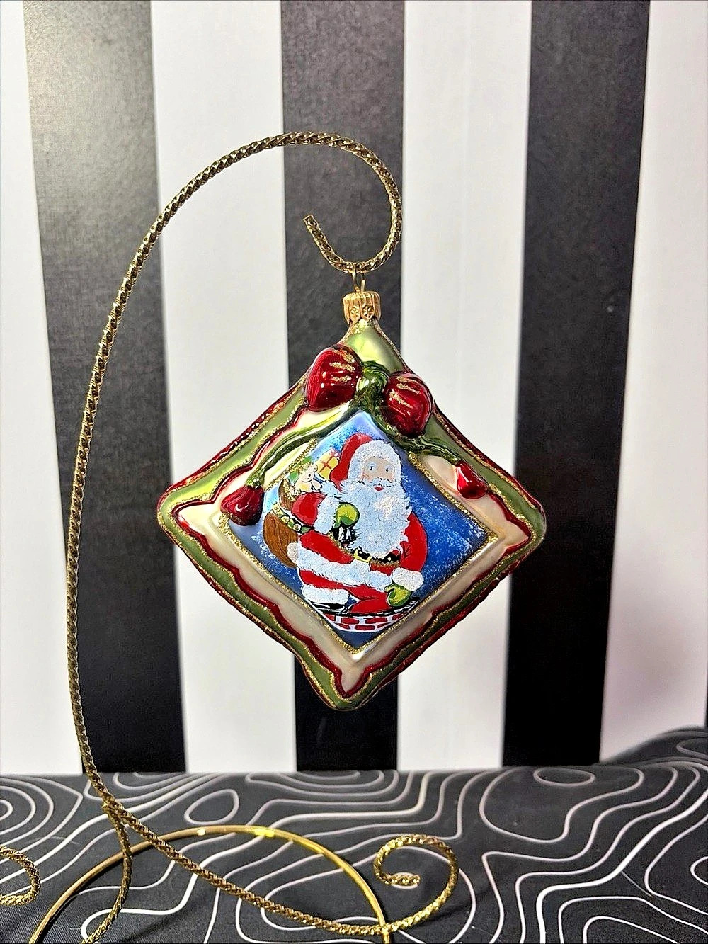 German Santa Claus Pillow-Shaped Glass Christmas Ornament 4"x4"